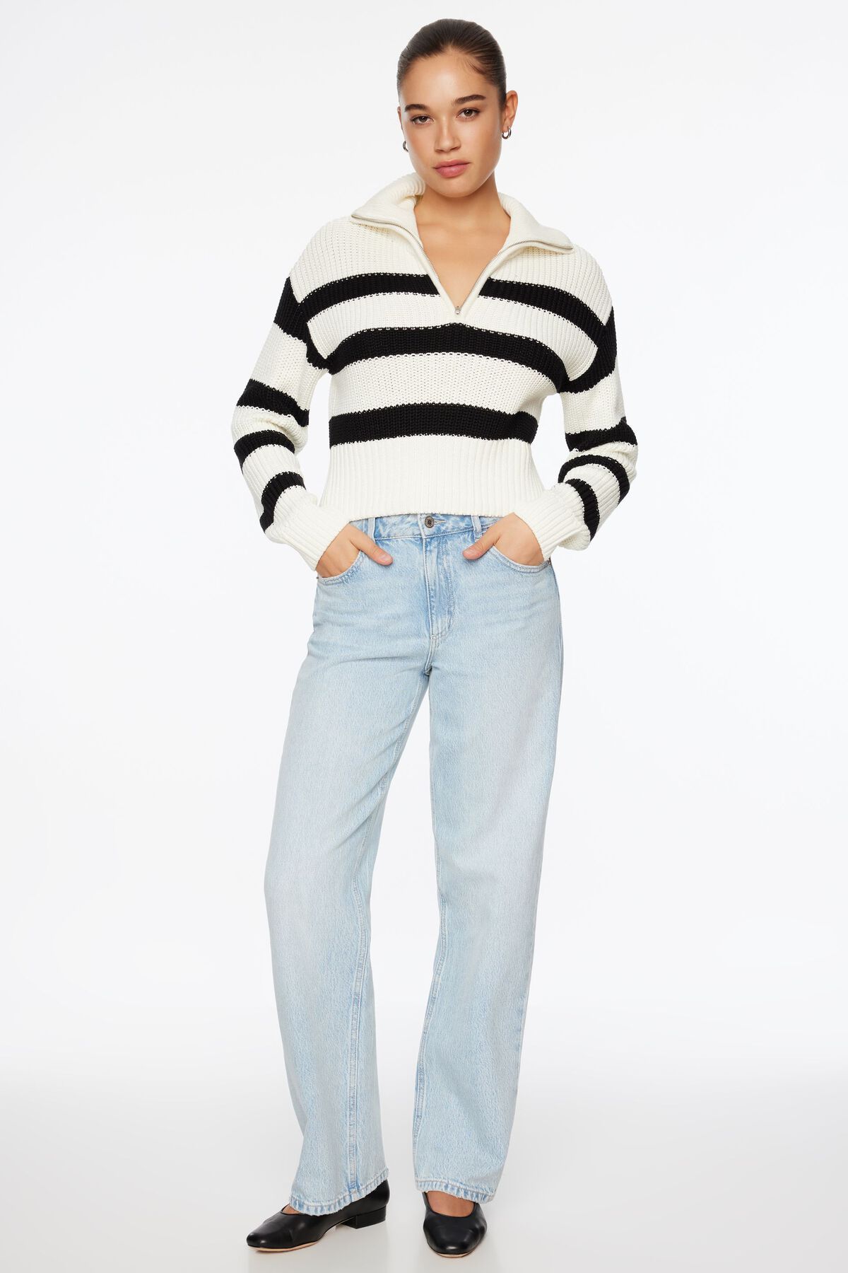 Mika Relaxed Straight Jeans Blue | Dynamite